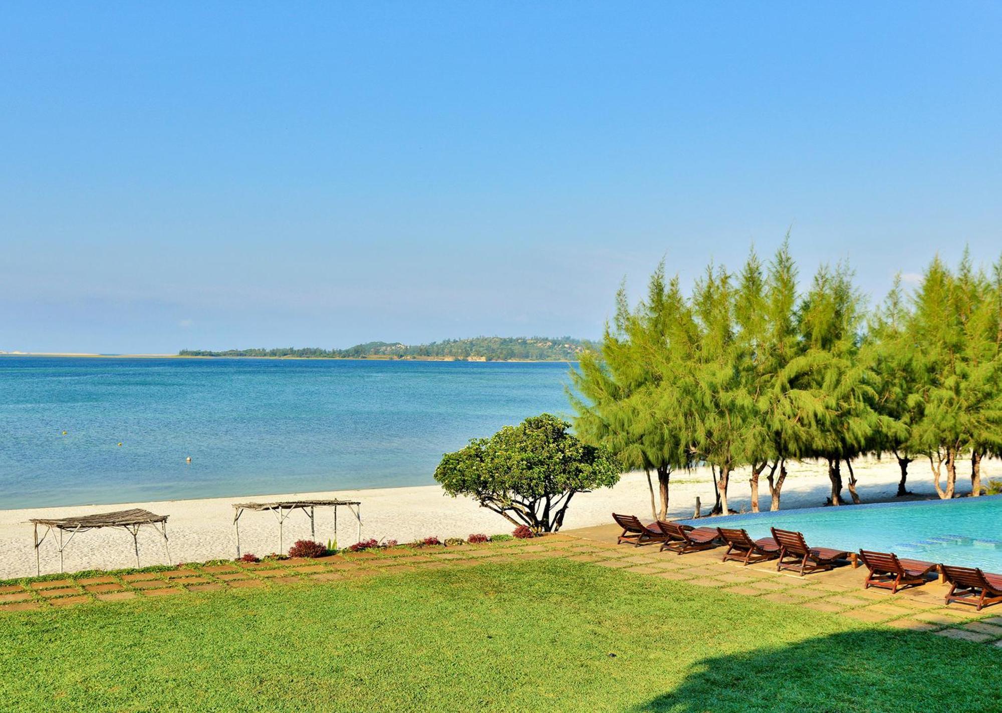 Bilene Lodge By Dream Resorts Vila Praia Do Bilene Exterior photo